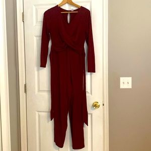 Burgundy maternity jumpsuit - M